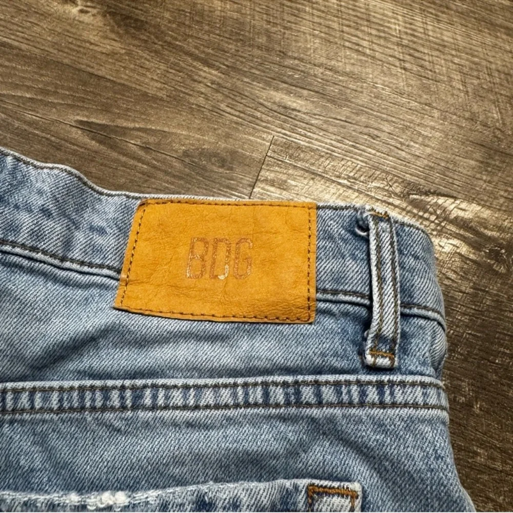 BDG By Urban Outfitters Jean Shorts Size 28